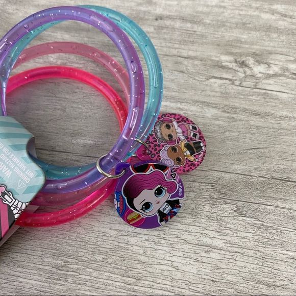 LOL Surprise! 3 on Glitter Bangles wIth charms - Picture 3 of 4